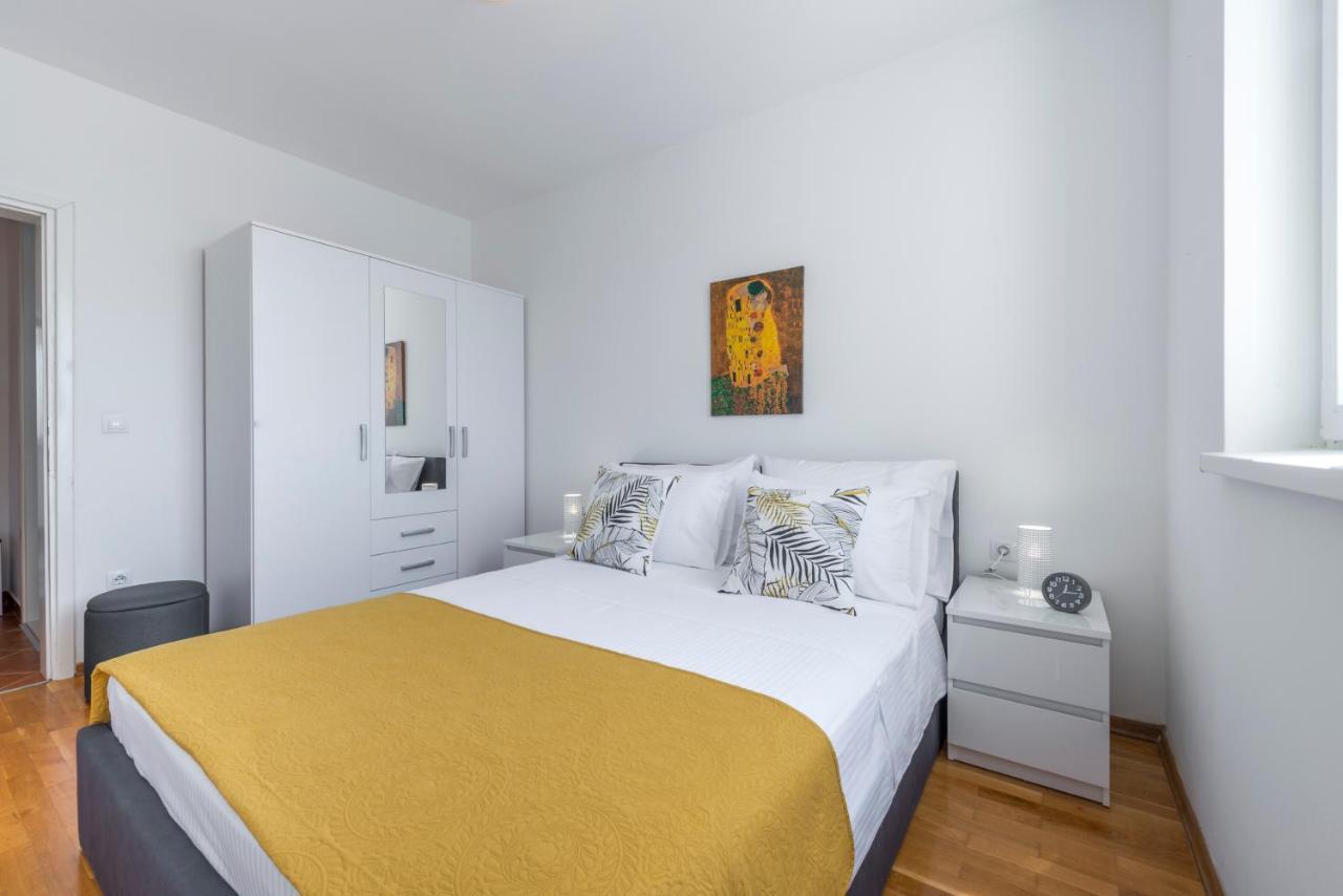 Fortuna Apartment Dubrovnik Bagian luar foto